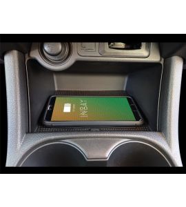 Mitsubishi Outlander (->2018) smartphone wireless charging. INBAY